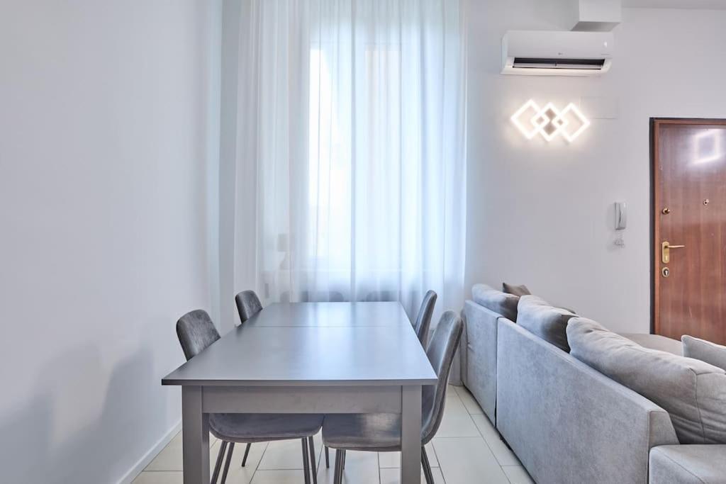 Lenny'S Central Apartment Milano Exterior foto